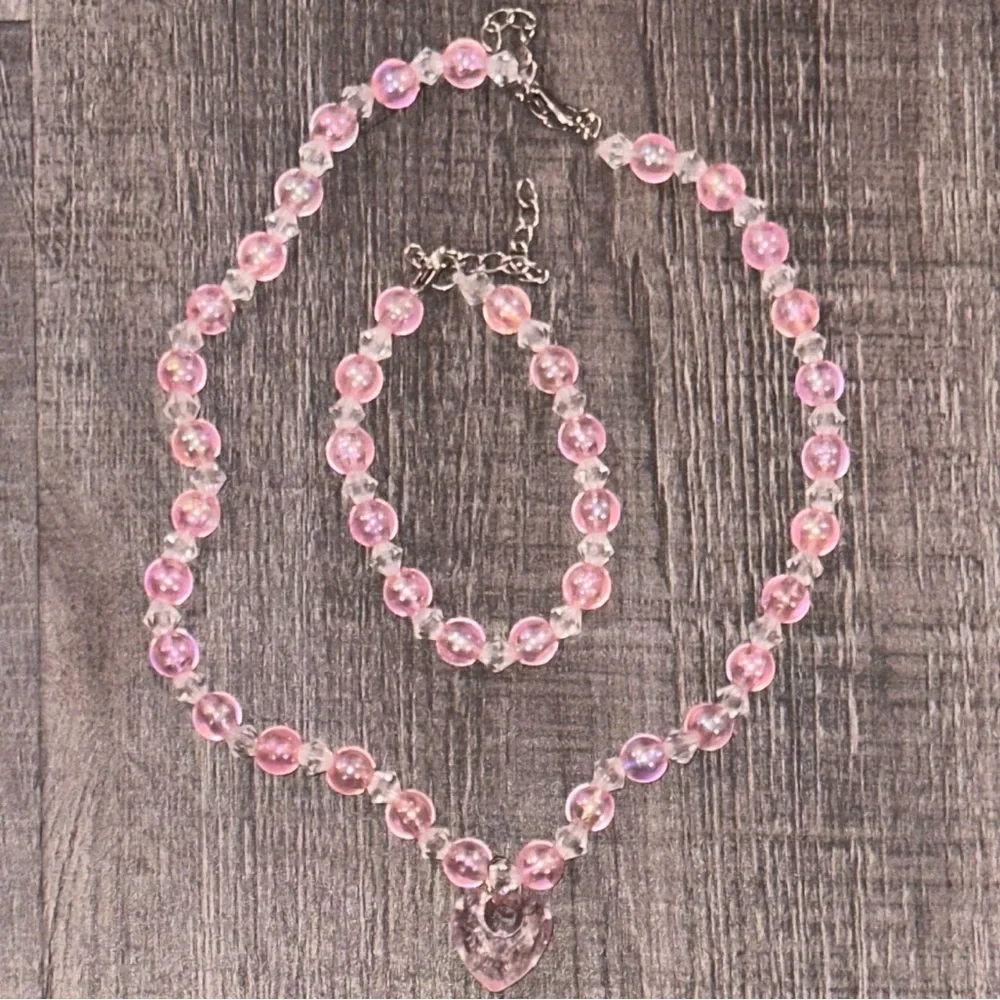 N/A excellent pink